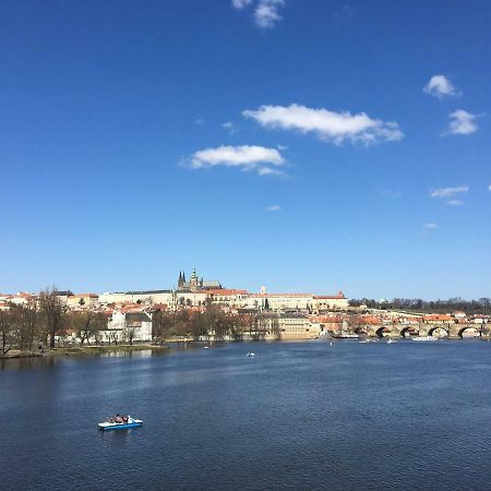 The Dancing House Residence, Two Bedroom Apartment With Balcony Near River! Πράγα Εξωτερικό φωτογραφία