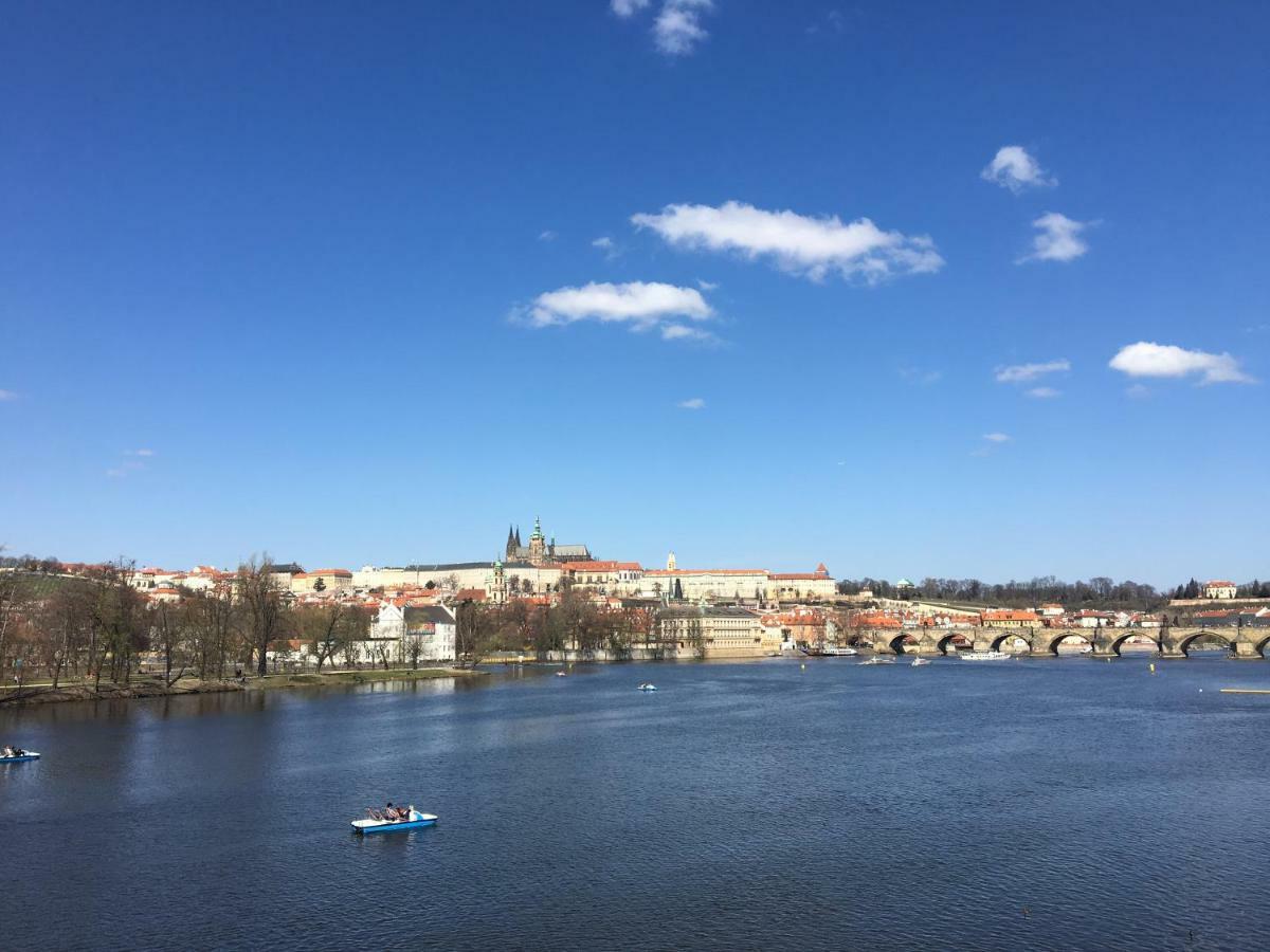 The Dancing House Residence, Two Bedroom Apartment With Balcony Near River! Πράγα Εξωτερικό φωτογραφία